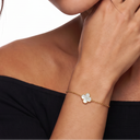 Sweet Alhambra White Pearl Clover Bracelet