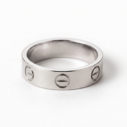 Classic Love Band Ring