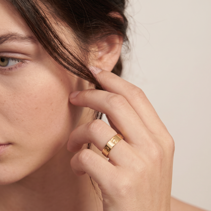 Classic Love Band Ring