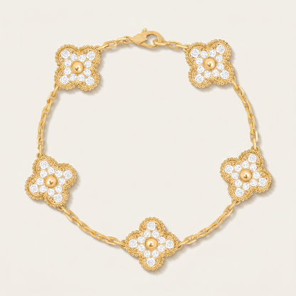 Vintage Alhambra Diamonds Clover Bracelet