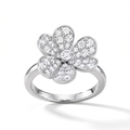 Frivole 1 Flower Pavé Ring