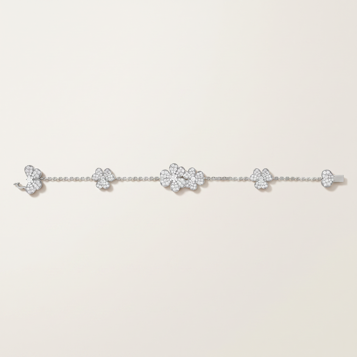 Frivole 5 Flowers Clover Bracelet