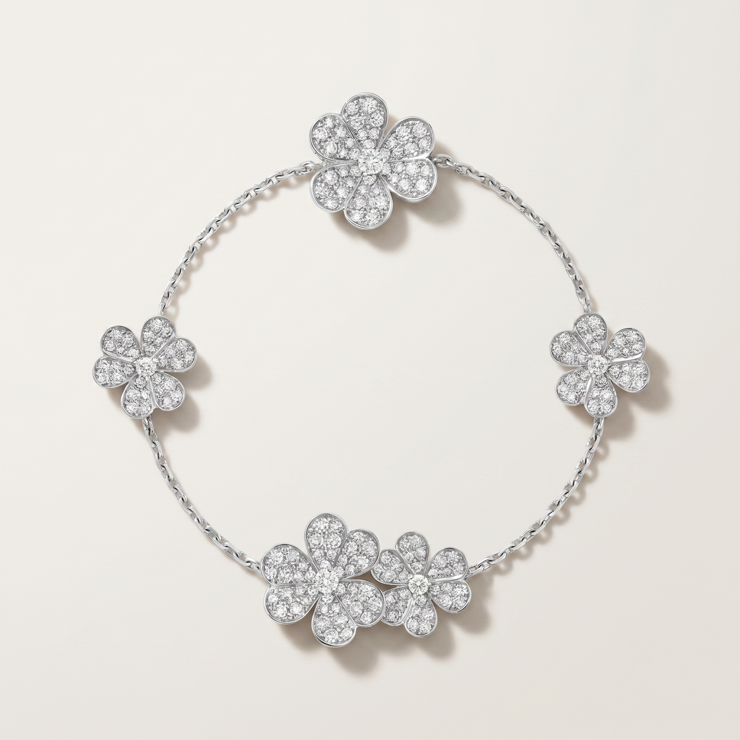 Frivole 5 Flowers Clover Bracelet