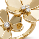Frivole Diamond Between The Finger Ring