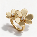 Frivole Diamond Between The Finger Ring