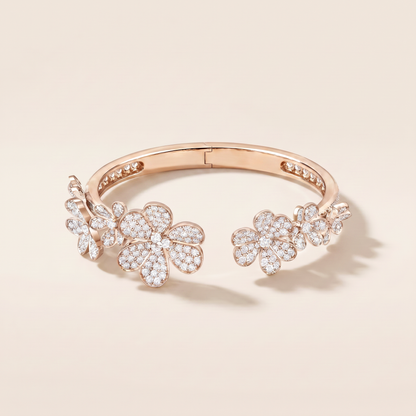 Frivole Seven Flowers Diamonds Bracelet