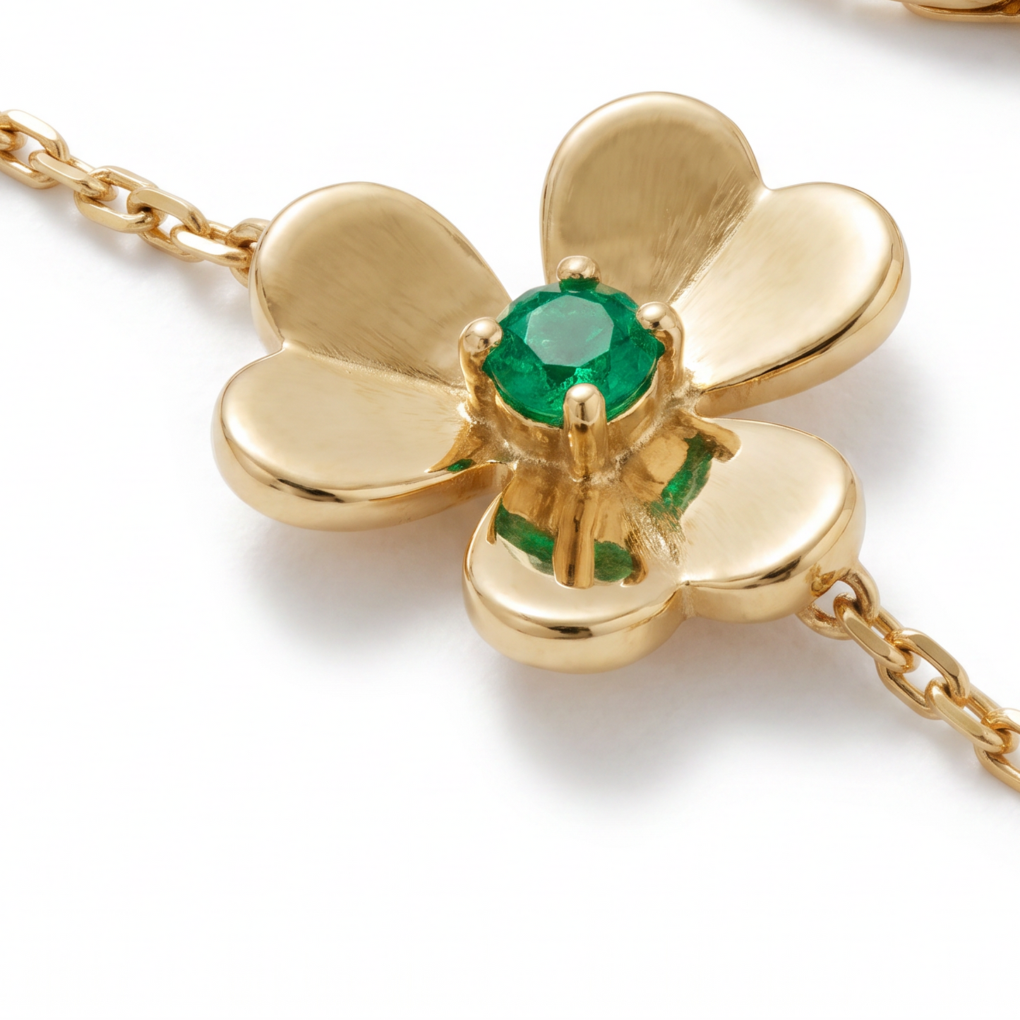 Mini Frivole Emerald Clover Bracelet